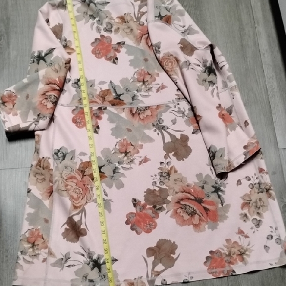 Floral Pink Kimono Robe - Picture 13 of 13
